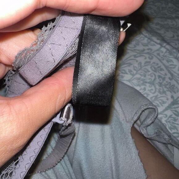 Strapless bra gray and convertible size 34C  - Picture 3 of 3